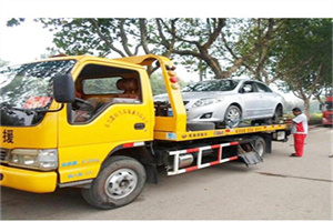 花都区附近24小时汽车拖车服务热线