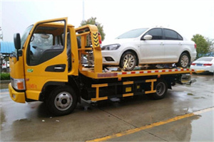 花都区附近拖车救援24小时服务热线